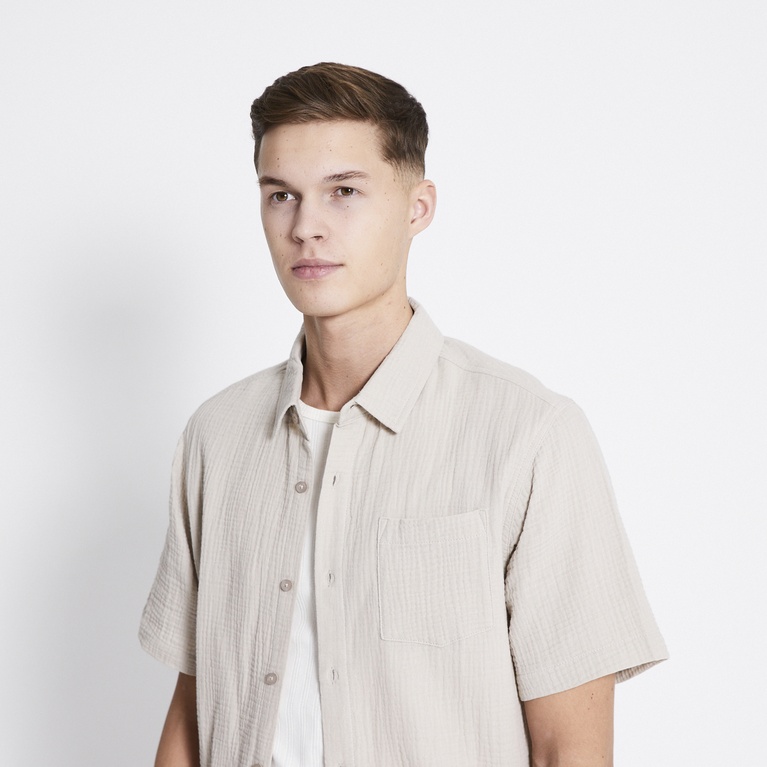 Short sleeve shirt "Isak Muslin" Stone